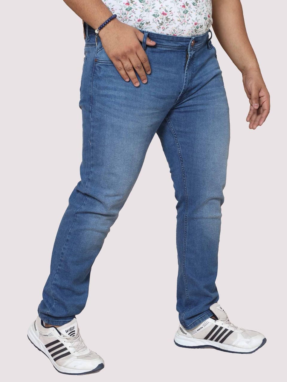 The BlueVibe Light blue plus size men denim