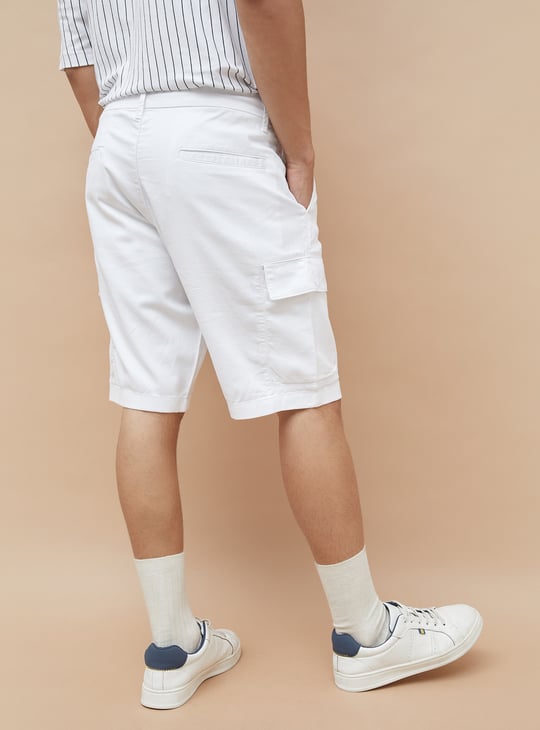 The BlueVibe fully stretchable white cargo shorts for men