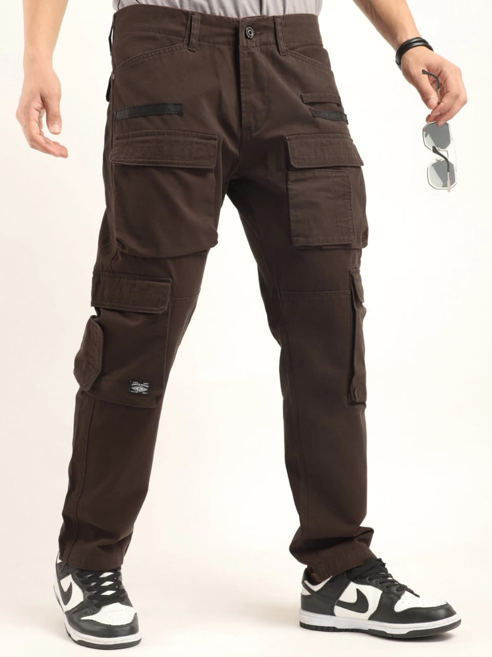 The BlueVibe men dark Broun 6 pocket denim cargo