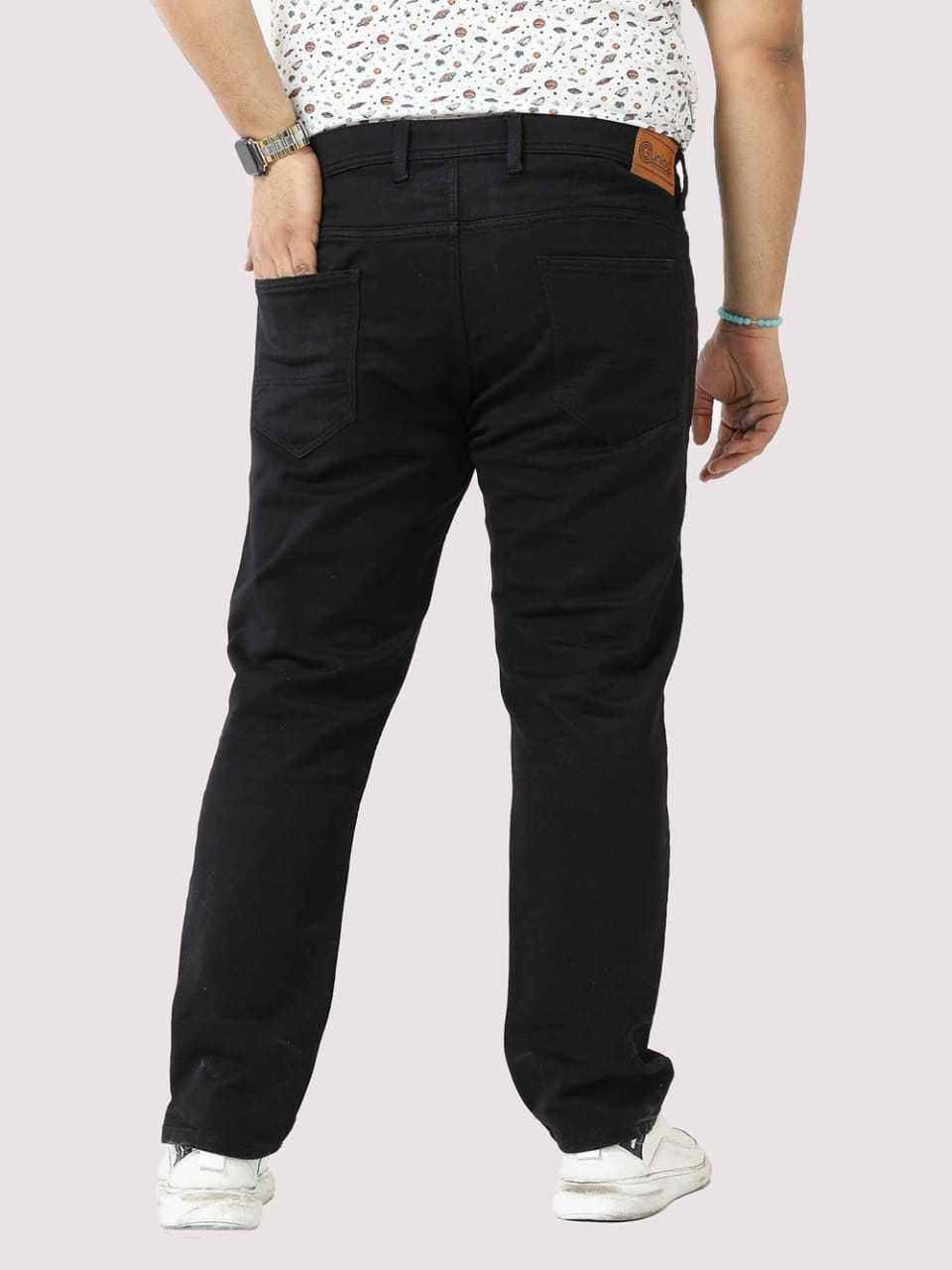 The BlueVibe black color plus size jeans