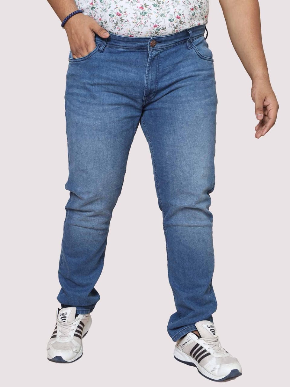 The BlueVibe Light blue plus size men denim