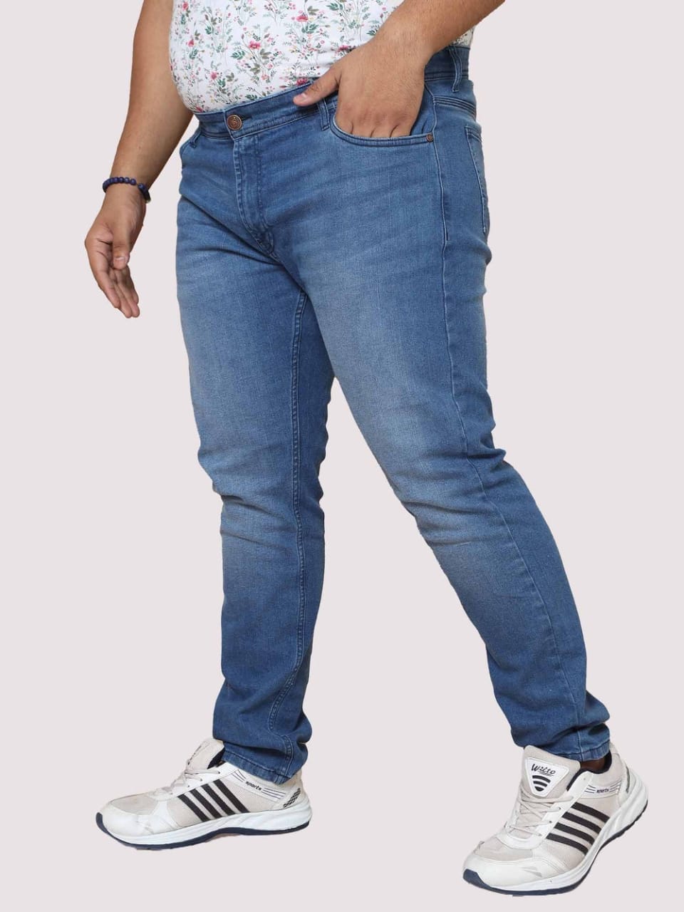The BlueVibe Light blue plus size men denim