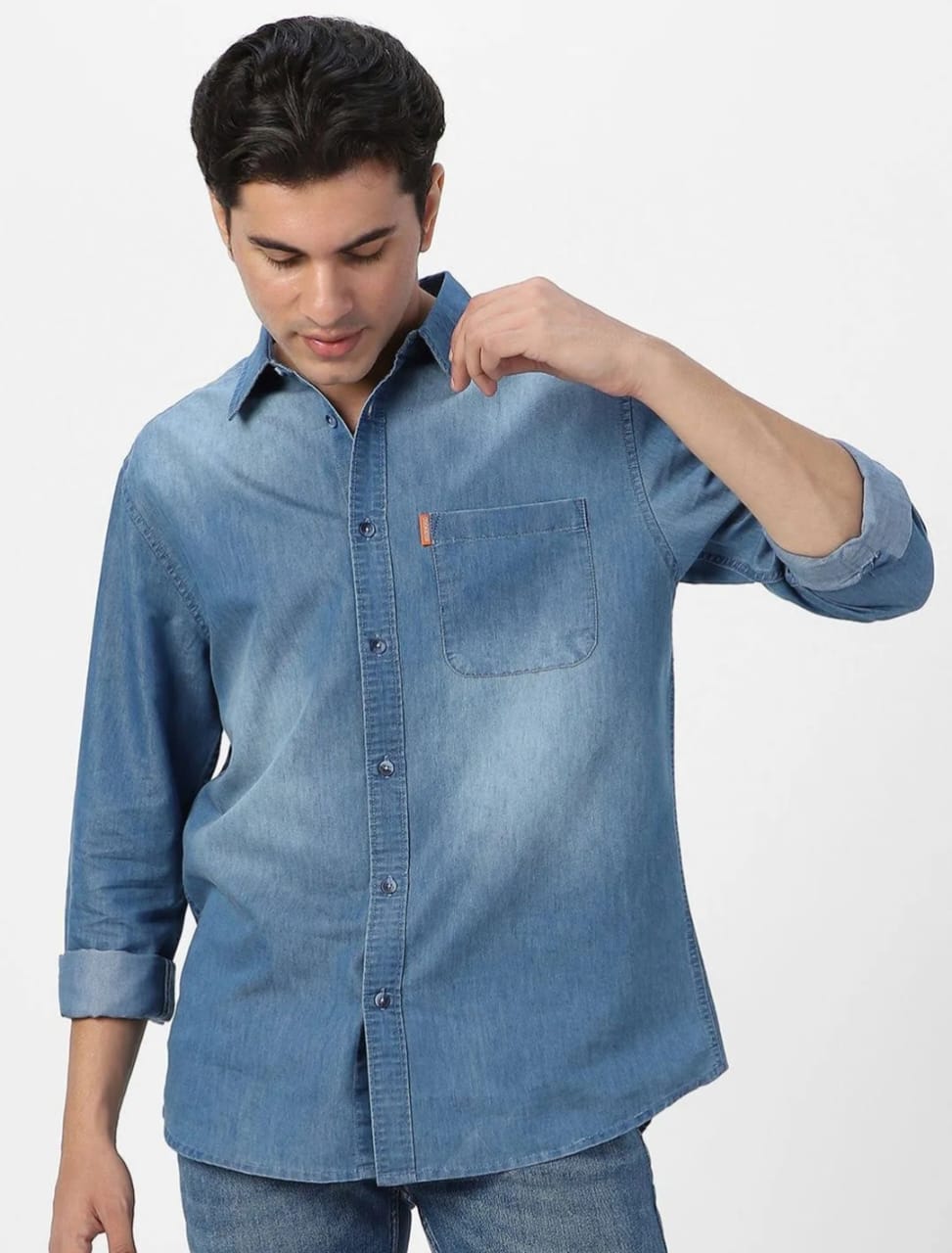 The BlueVibe men light blue denim shirt