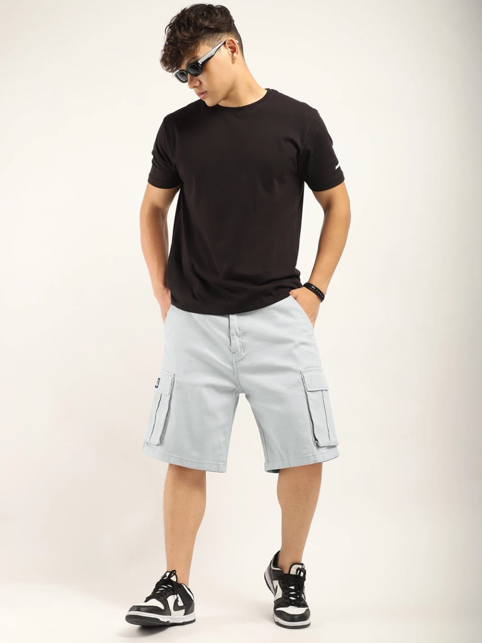 The BlueVibe denim grey cargo men shorts