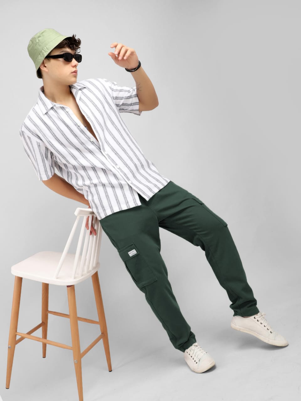 The BlueVibe Best Quality Green color Men Denim Cargo
